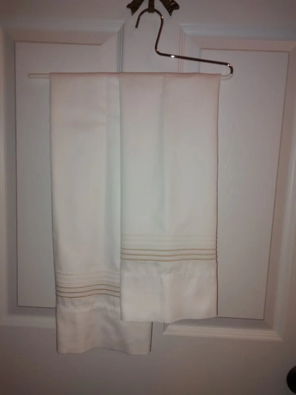 DEA QUEEN CASES MILANO 6-LINE EMBROIDERY #15 IVORY #09 BEIGE EGYPTIAN COTTON